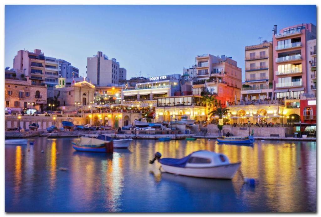 Saint Julian's Spacious 3 Bedroom Apartment In The Heart Of St Julians מראה חיצוני תמונה