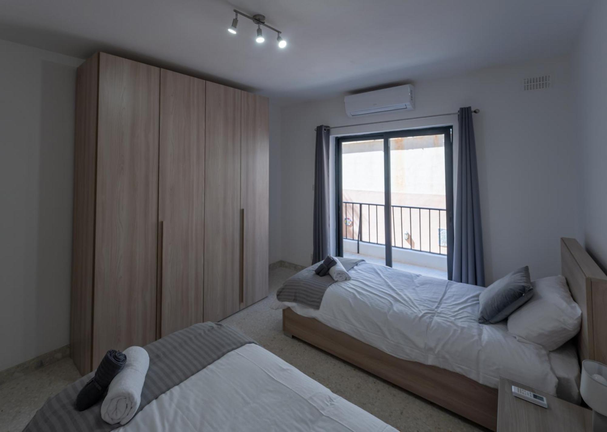 Saint Julian's Spacious 3 Bedroom Apartment In The Heart Of St Julians מראה חיצוני תמונה