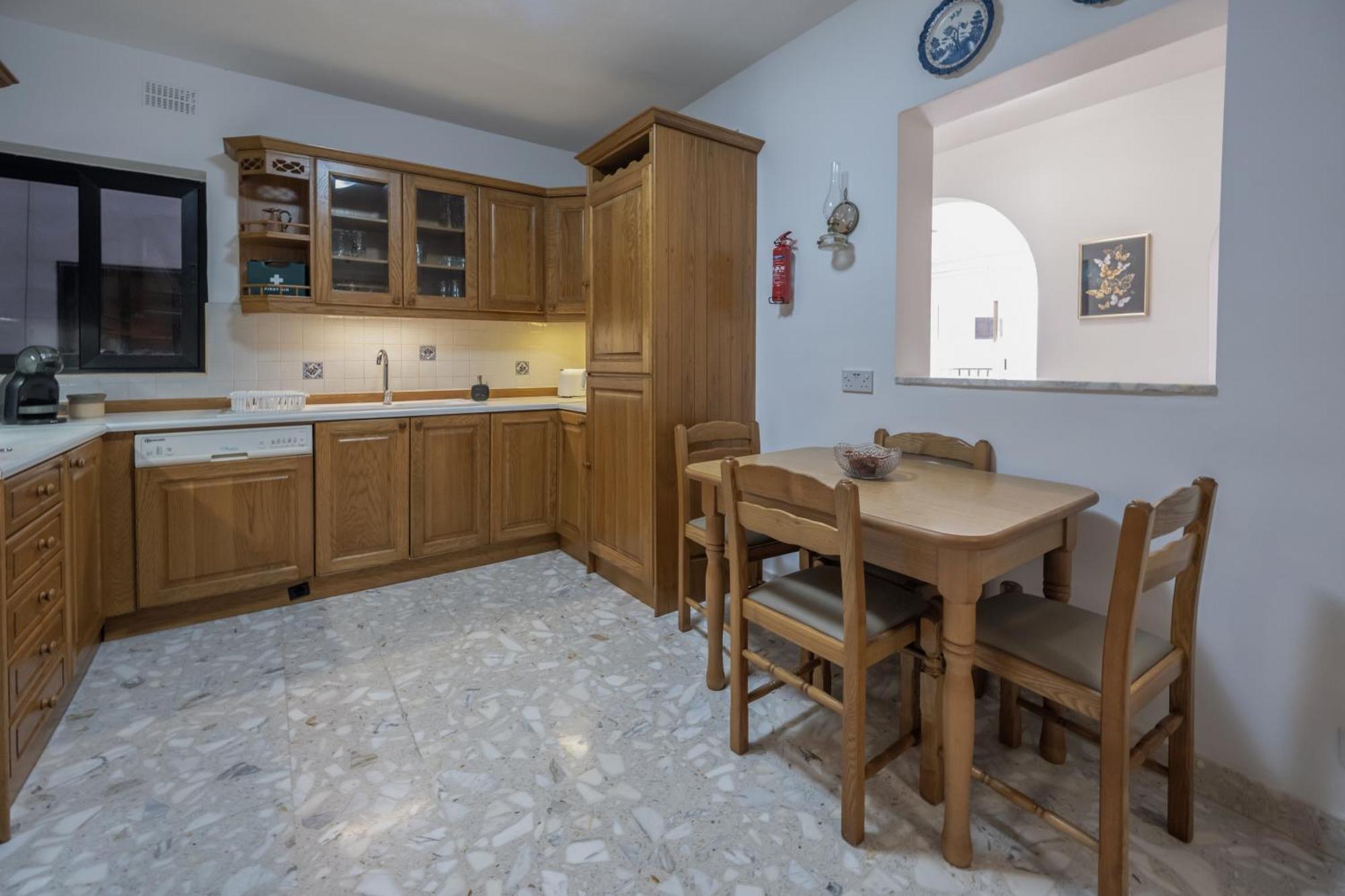 Saint Julian's Spacious 3 Bedroom Apartment In The Heart Of St Julians מראה חיצוני תמונה